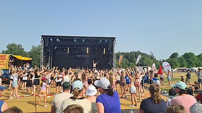 5f17068d-c63b-496f-930e-f38f110ee543