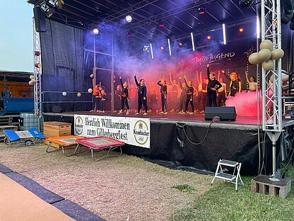 f88b61cc-f82b-46b5-812a-1f8e69d6aa9b