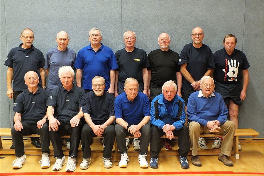 Gymnastik / Volleyball Männer 60+