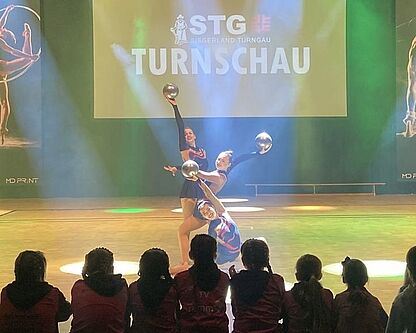 c7b40ba6-33e1-4e75-b1bf-b789e04fc23f